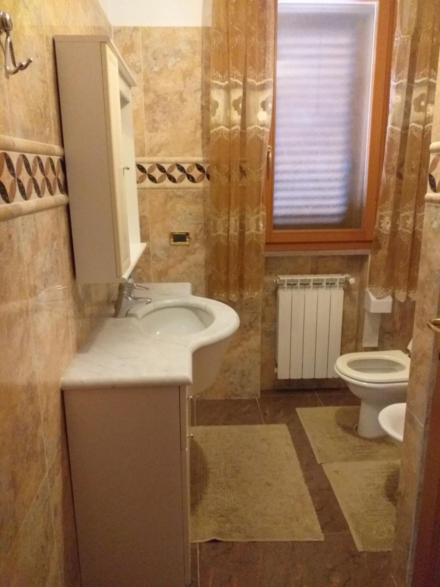 B&B Nuovo Paradiso Pescia Exteriör bild