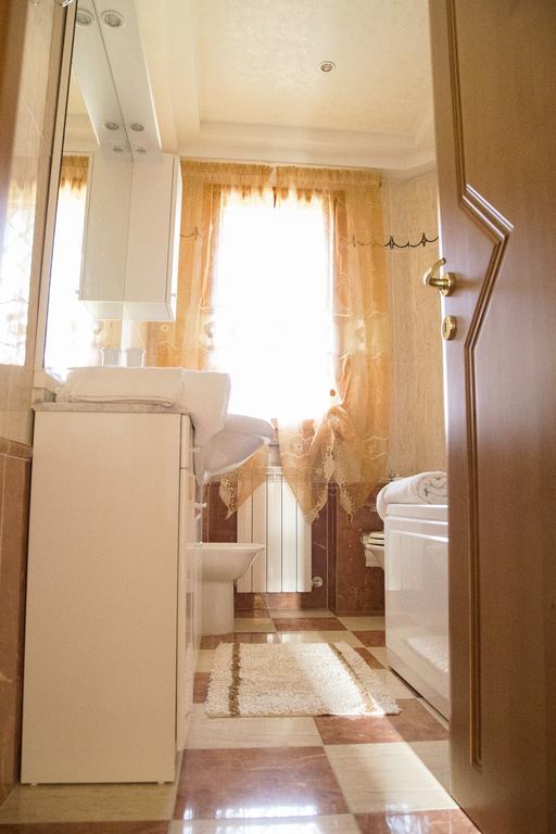 B&B Nuovo Paradiso Pescia Rum bild