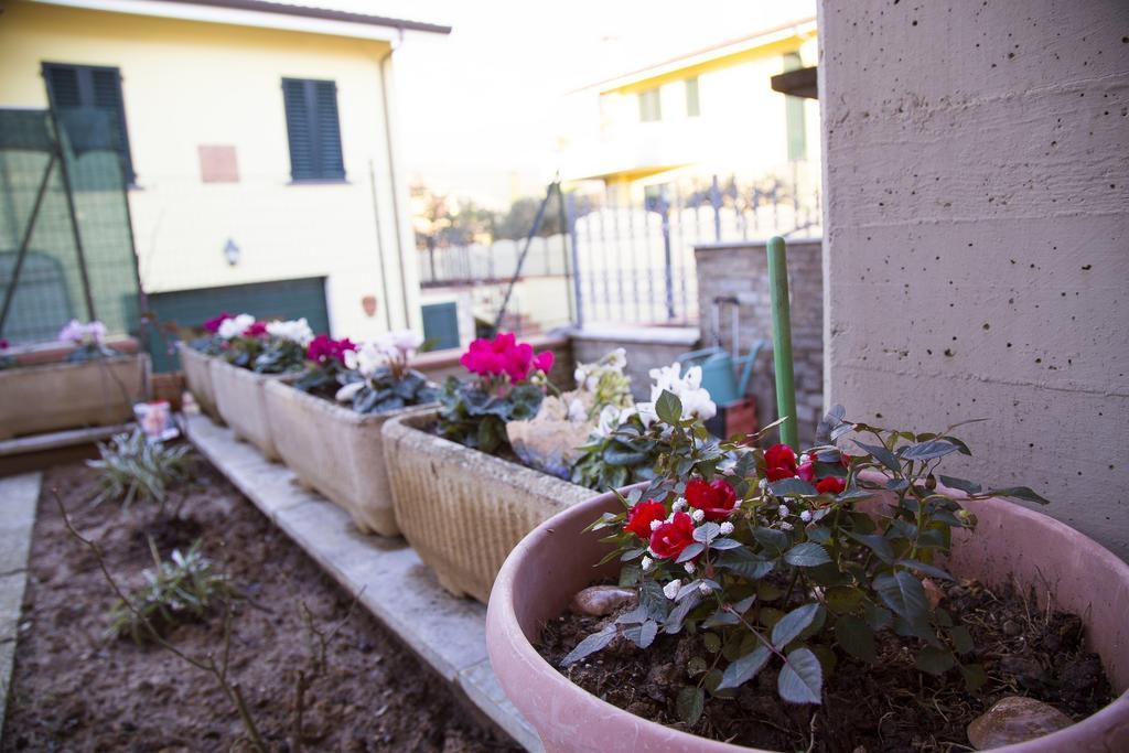 B&B Nuovo Paradiso Pescia Exteriör bild