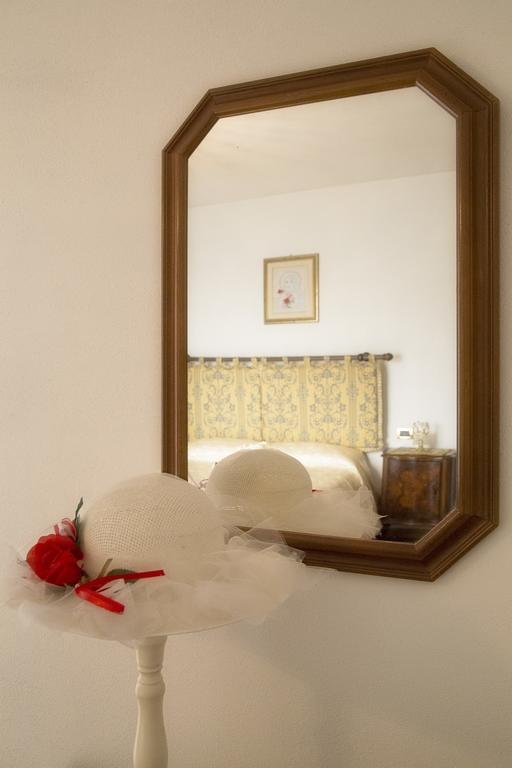 B&B Nuovo Paradiso Pescia Rum bild