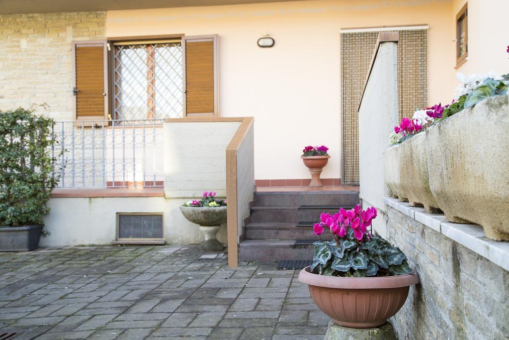 B&B Nuovo Paradiso Pescia Exteriör bild